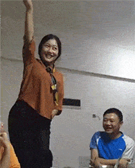 女神|搞笑GIF段子：北方的冬天，有多少小伙伴玩过这个