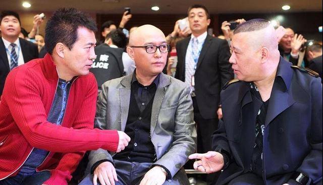 ”不过何洁也表示邓孝慈
