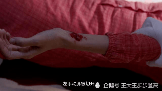 尸体|《谁是凶手》：凶手就是法医老顾！其实第一集就有暗示