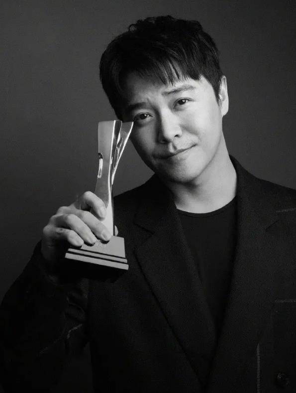 实力派|《球状闪电》溜了这么久的迪丽热巴换成了她，视后也需要流量剧？