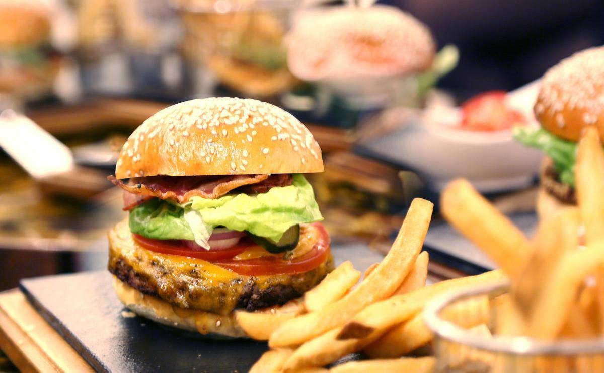 人体|传统的“一日三餐”是时候调整了,为了健康,不妨了解下