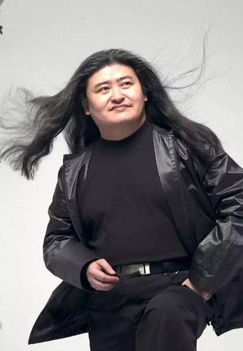 长发短发丑，长发才是王道？别逗了，这10个女星教你什么是可盐可甜