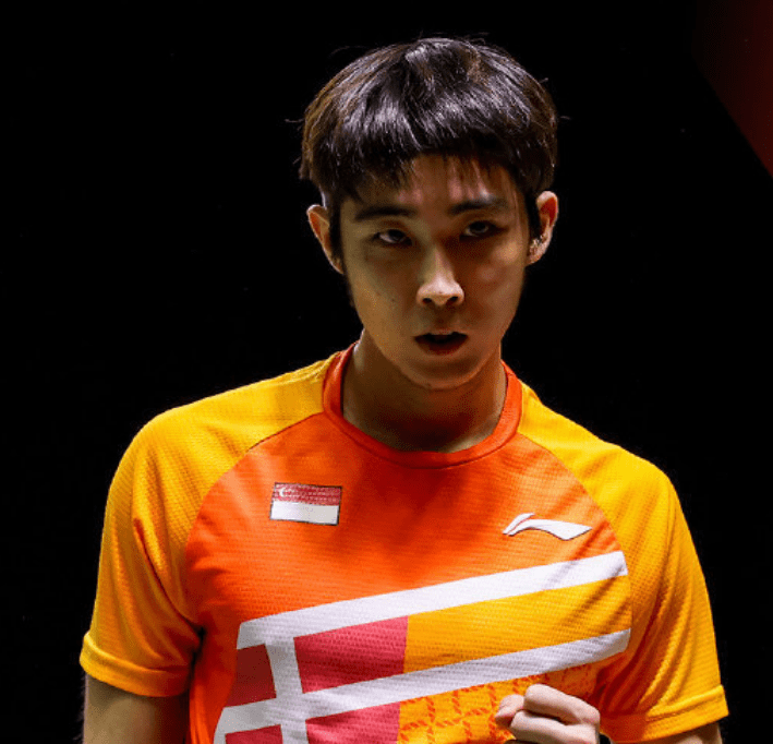 羽毛球|世錦賽大亂！奧運(yùn)男單冠軍一輪游+7熱門退賽，國羽練兵練成冠軍？