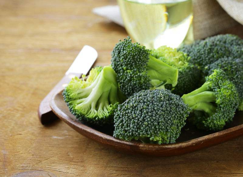 食谱|建议女人:如果不差钱尽量多吃这8种食物,营养美肤,还显年轻