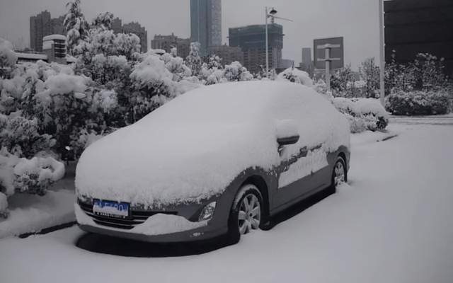 下雪天露天停放的汽车要怎么保养养车技巧都在这里