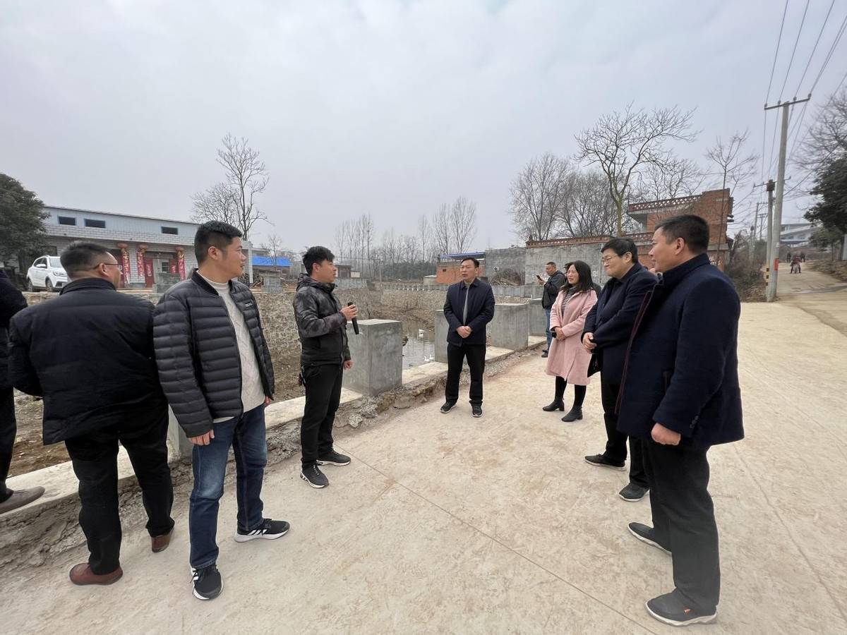 方城县柳河镇开展逐村观摩整乡推进暨支部书记大比武活动