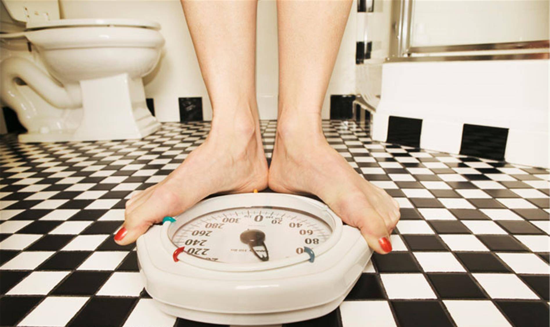 分泌物|多注意一下:早上起床发现5件奇怪的事,可能是肝病在“挥手”