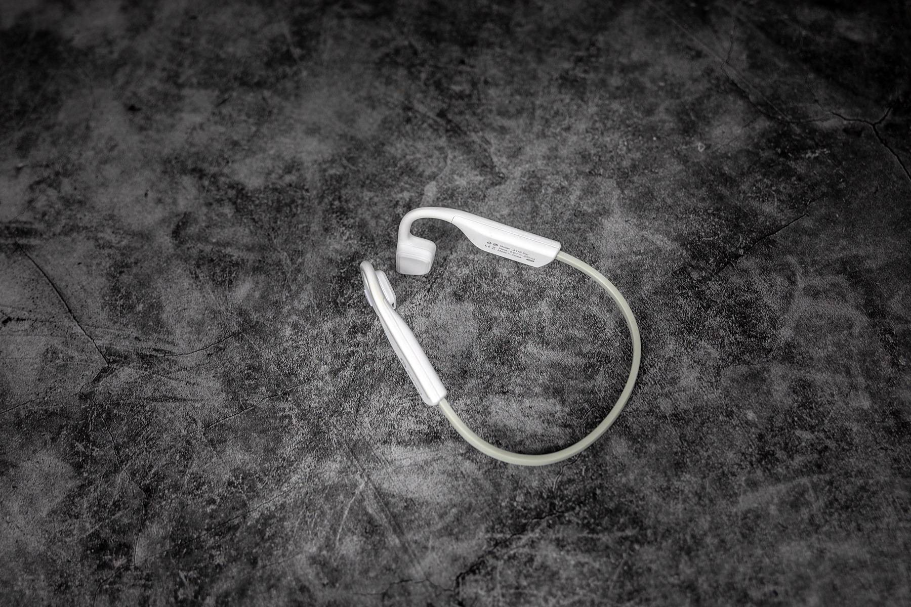 自带32G内存,Sanag A11S气传导耳机,让音乐随时伴你左右