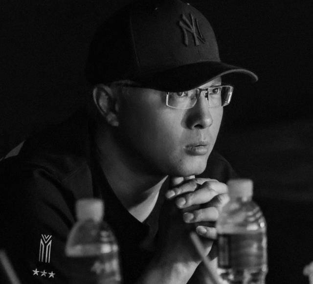 舞台|时代少年团《火力全开》演唱会，炙热向阳，熠熠生辉