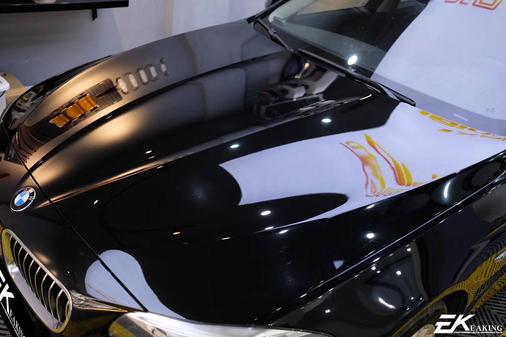 67ek改色膜宝马5系改色pet钢琴黑