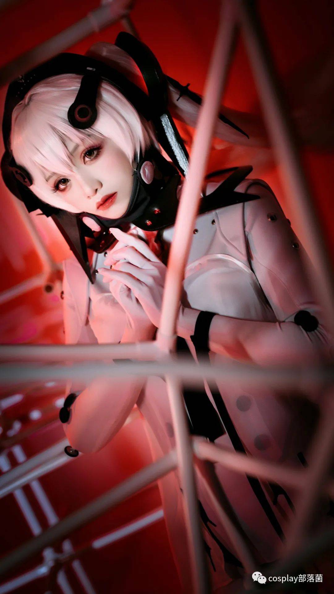 cos战双帕弥什构造体露娜61银冕cos正片流一