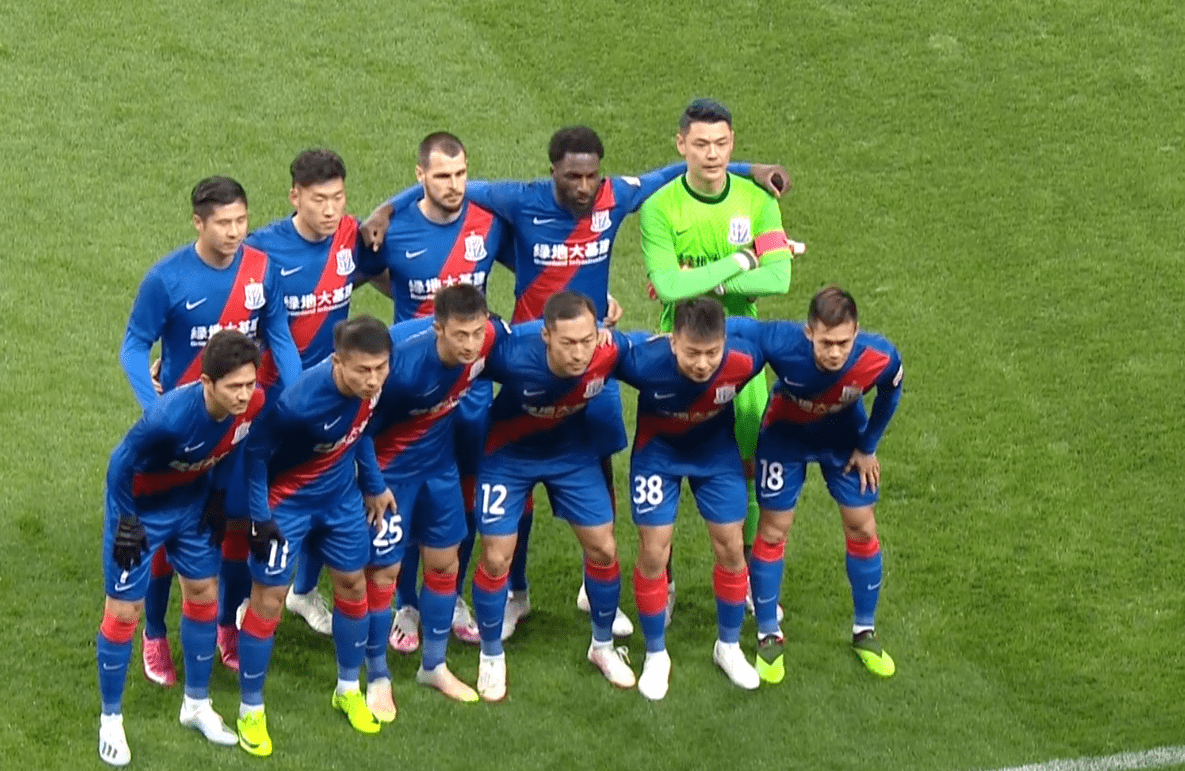 比赛|4-1！申花提前保级，张外龙明智“缴枪”，三支球队应效仿