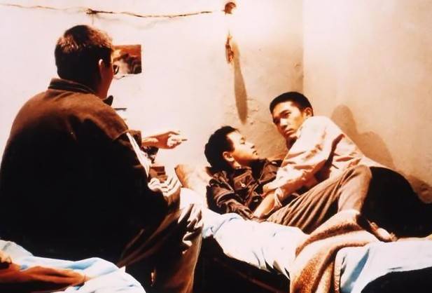 同志|梁朝伟久违提及《春光乍泄》，原来黎耀辉和何宝荣一开始并非情侣