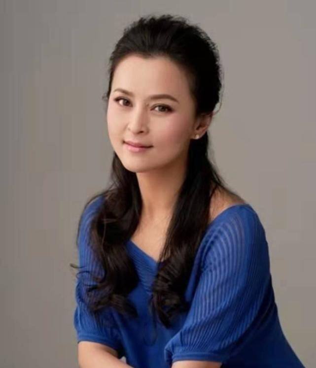 鹿晗图片不是晒首饰晒双世宠妃剧情介朴信惠李敏镐恋情公