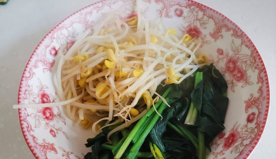 如何简单做好韩式拌饭 0e4ccc9243c244d7ad024ca1fb04791d.jpeg