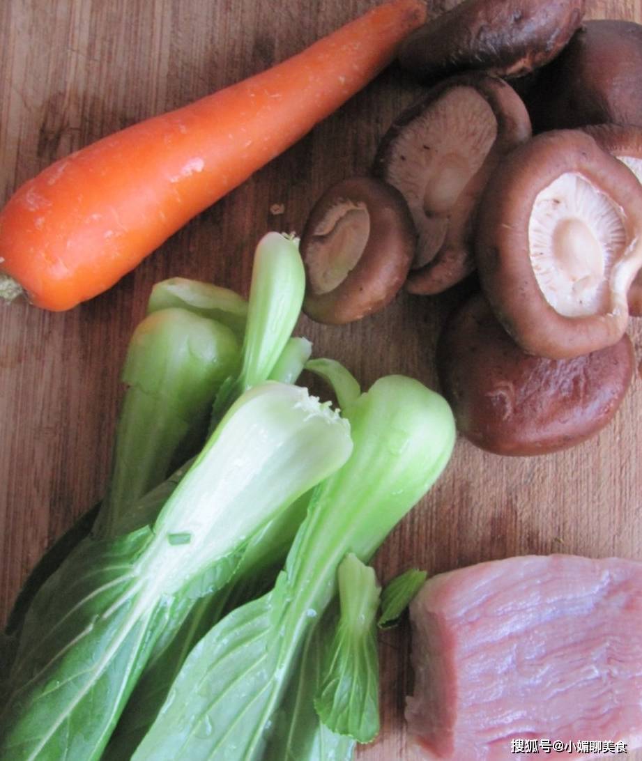 口感|杂蔬瘦肉粥这样做,营养丰富口感好,大人小孩都爱吃