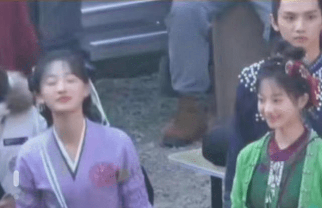 仙剑|新版《仙剑》花絮曝光,赵灵儿无辨识度,阿奴衣服红配绿被批太丑
