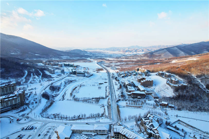 阿什|雾凇仙境，滑雪天堂，解锁吉林市的N种玩法，让这个冬天与众不同