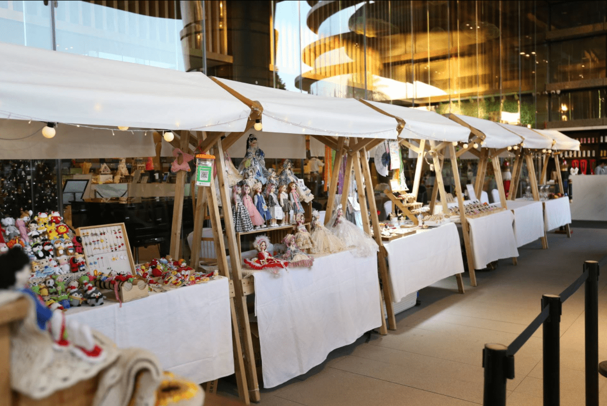 亮灯羙若生活宠粉福利：打卡广交会威斯汀，感受飘雪极光圣诞节