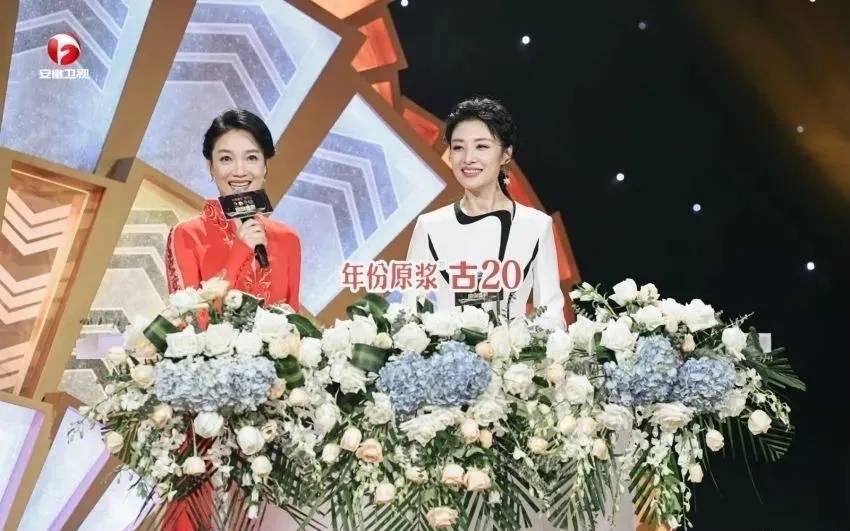 从安徽卫视一姐到“个体户”，周群的现状如何？_节目_郭德纲_因为