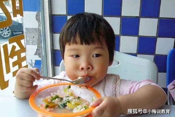 家长|家长常给孩子吃的5种早餐,其实很不健康,别再给孩子吃