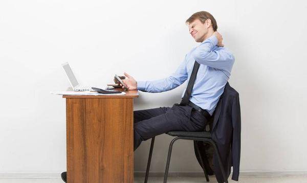 症状|感染乙肝,身体会出现这几个异常“信号”,要注意,早发现早就医