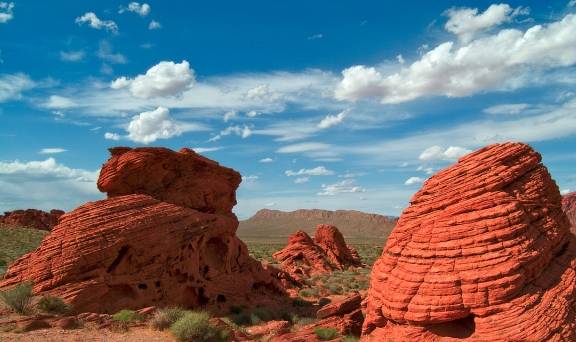 中国最"干"的县,吃水全靠天山冰川,还是我国唯一零海拔的县城_托克逊