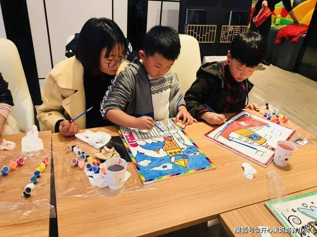 幼儿园 学画画_学龄前儿童绘画班利弊_幼儿园绘画兴趣班内幕