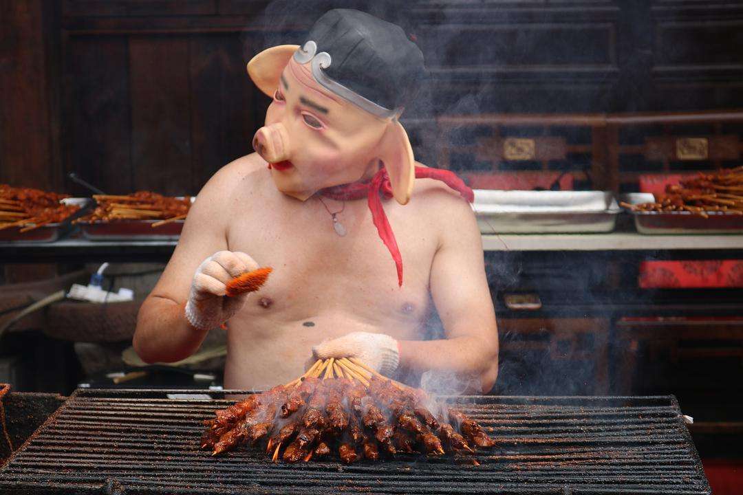 二师兄这么可爱,但过年就是要吃它,一份猪猪营养攻略教给您_人体_食用