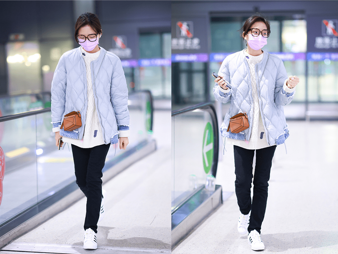 服装 任敏的生图和精修图有点差别,可气质魅力依旧在,穿蓝色服装好美