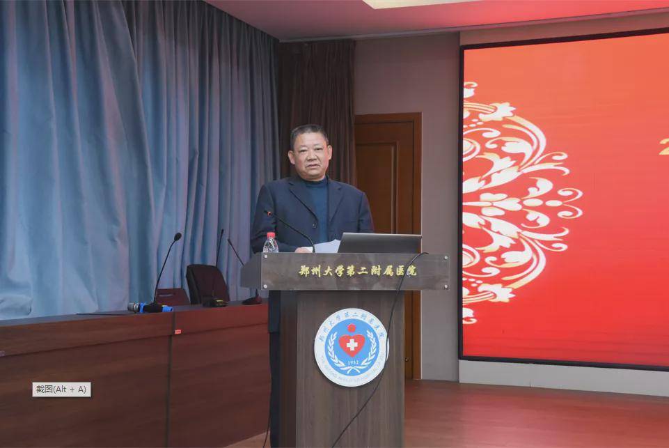 许昌市第二人民医院魏杰,鹤壁市第二人民医院窦芳分别作为医师代表和