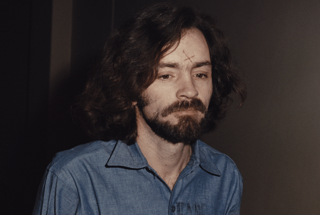 新西兰政府三缄其口,少年上演自杀反转大戏_刘易斯_查尔斯·曼森_访问