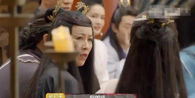 什么|谁说那英不适合《萌探探探案》?智斗卧底和黄子韬,没她真赢不了