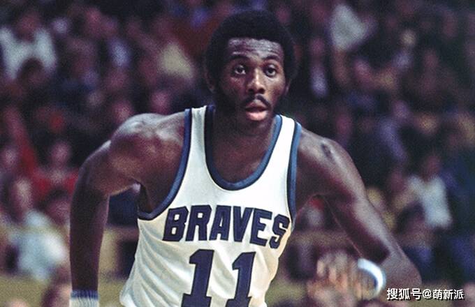 原创鲍勃麦卡杜十大比赛得分王三连霸