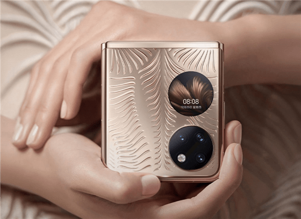 折叠屏水滴铰链才是正确方向华为oppo做出了示范