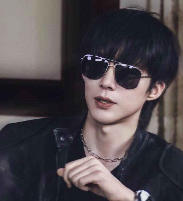 演技|刘宇宁又接到了王炸剧本，搭档秦俊杰、黄梦莹，男二人设不输男主