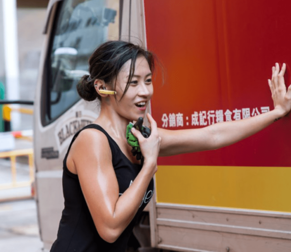 朱芊佩颜值高干搬运10年被质疑作秀相亲牵手富豪后怎样了