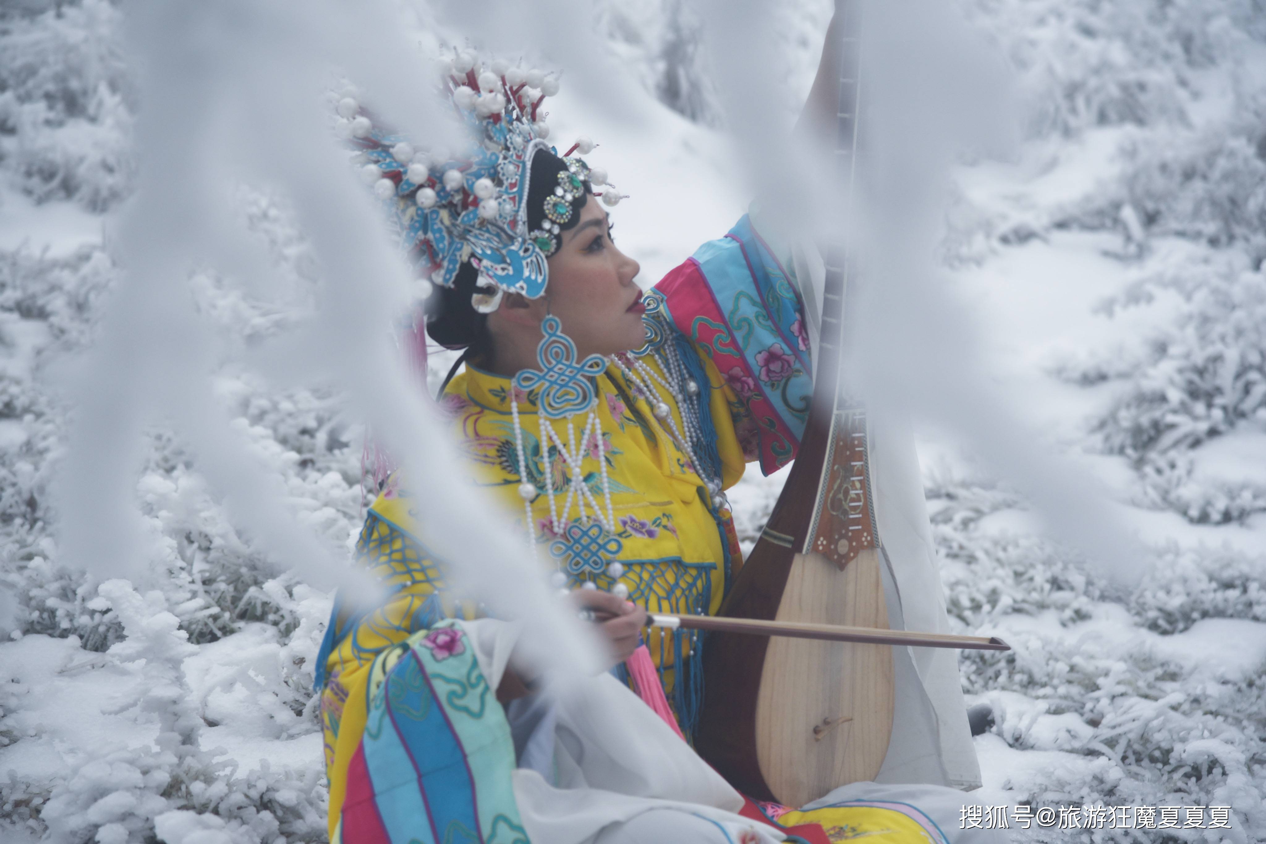 王岗坪|四川赏雪好去处，山上小木屋宛如北欧，还能远眺蜀山之王贡嘎雪山