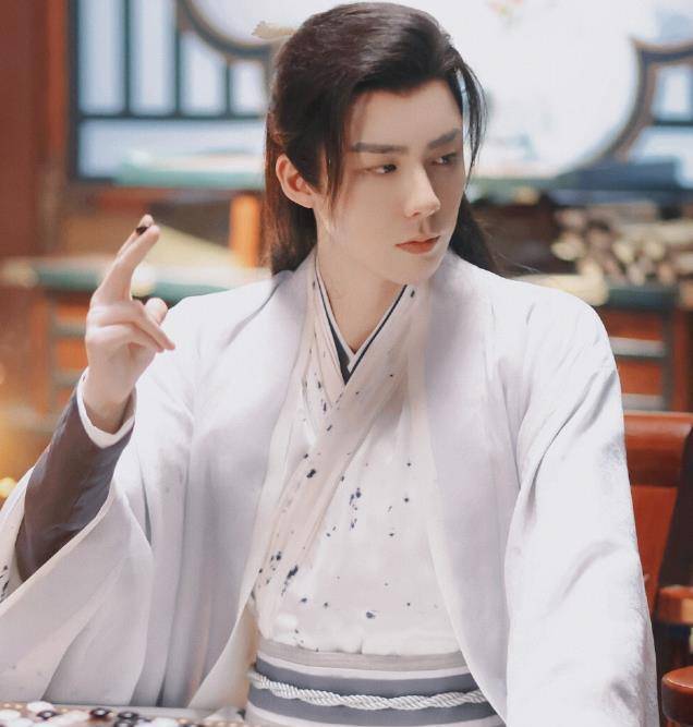 演技|刘宇宁又接到了王炸剧本，搭档秦俊杰、黄梦莹，男二人设不输男主