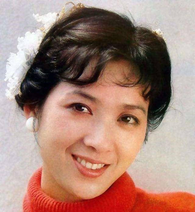 电影|1986年龚雪因“流氓案”赴美，如今丈夫成高管，女儿名校毕业