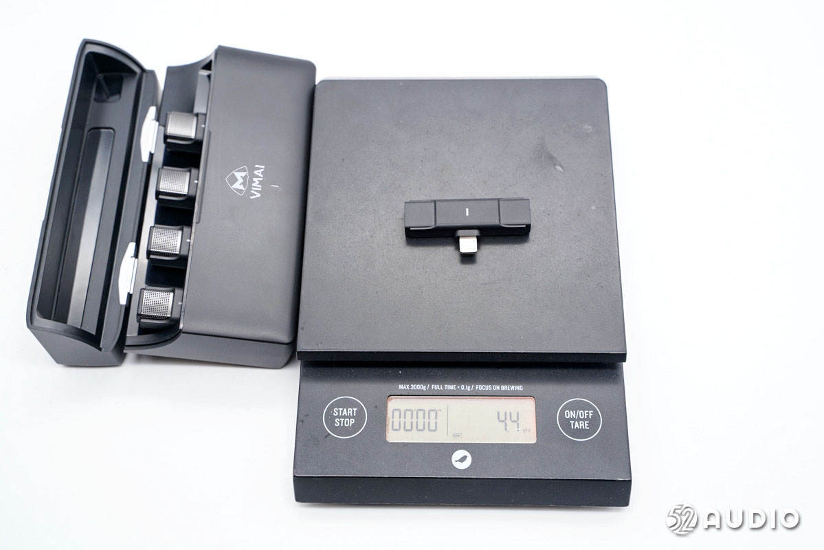 产品|采用njoinic英集芯IP5303的移动电源IC，威麦科技麦克风开箱拆解报告