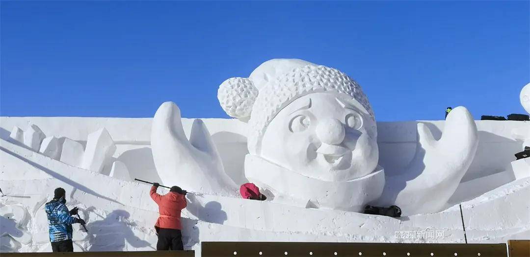 冰灯|又上新了！江畔美景一天一个样，冰雪美景抢先看！