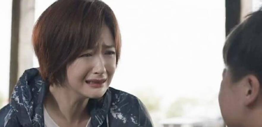 演技|《小舍得》蒋欣演技爆发，穿衣风格看出和南俪地位差距