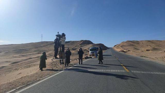 无尽|广州籍导演陈想科幻剧情电影《无尽之旅》青海无人区杀青