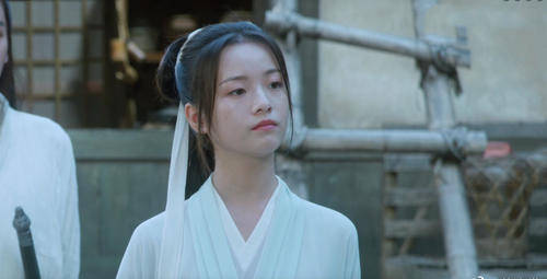 因为|《雪中悍刀行》李庚希演技被群嘲，败在表演风格，更败在揠苗助长