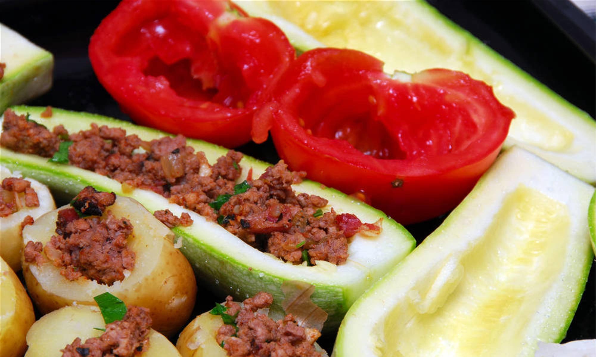 控制|患上糖尿病吃什么主食好？提醒：吃主食牢记4个原则，血糖更听话