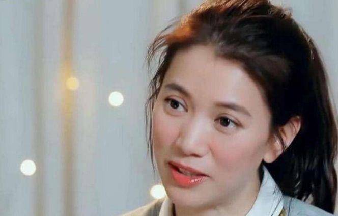 因为女星不化妆：章子怡像“老太太”，最后一个素颜比化妆好看