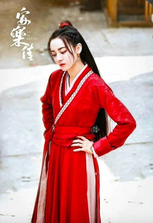 陈珊|10大收视女王决战2022!赵丽颖杨幂春节PK,刘亦菲对打迪丽热巴