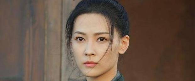 李淳罡一声怒吼宣战王仙芝,没想到赵宣素借着王仙芝与李淳罡一战之际