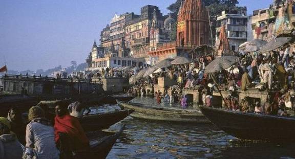 去印度旅游带一千块就够了，走到哪儿都是土豪，便宜
